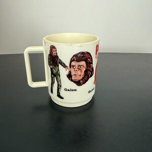 Vintage 1967 PLANET OF THE APES Plastic Mug by DEKA; Urko, Zaius, Galen - 3.5"
